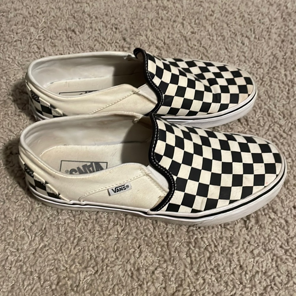 Woman’s Checker Vans